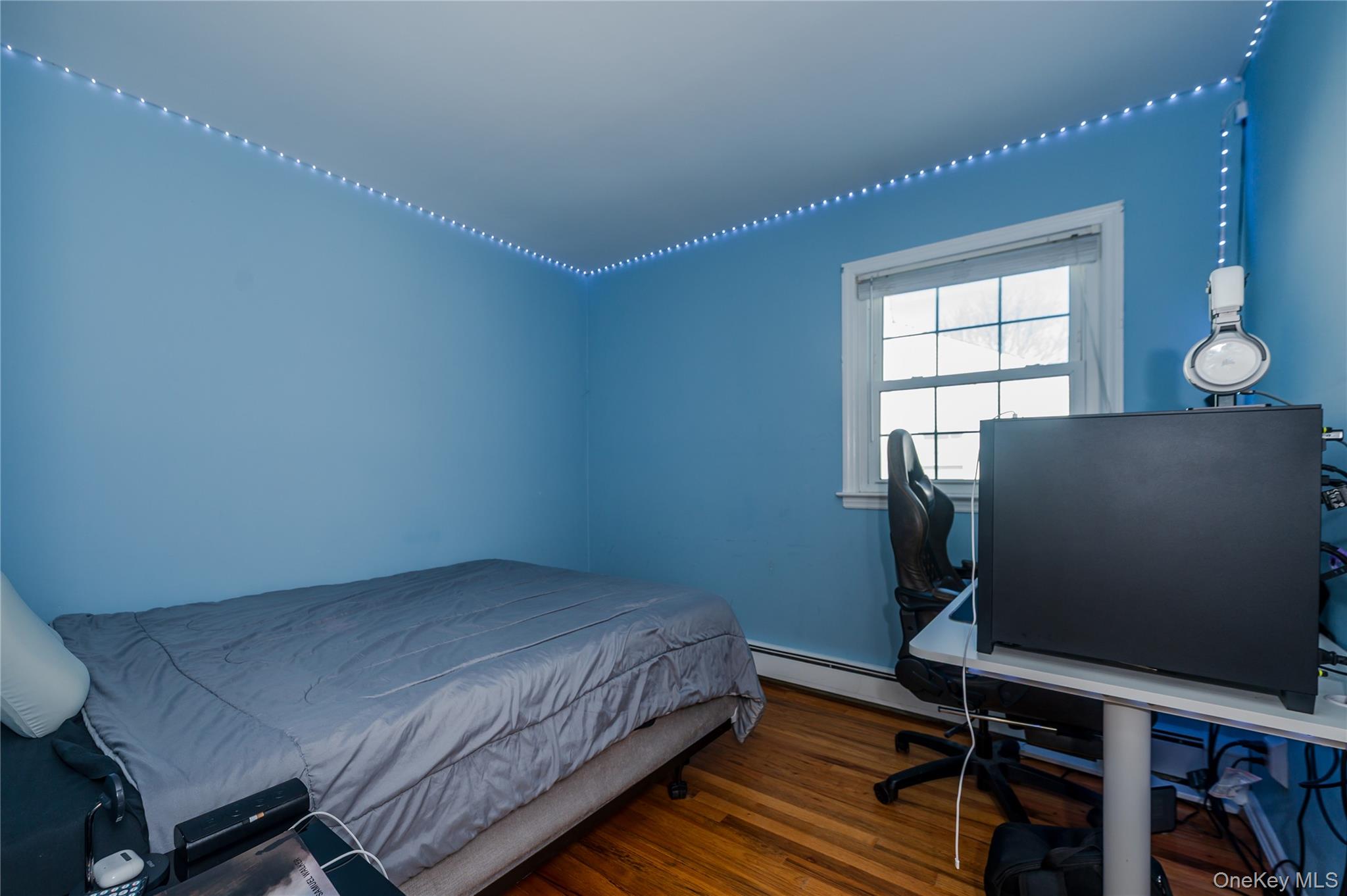 #12 photo, 633 Evelyn Avenue, East Meadow , NY 11554