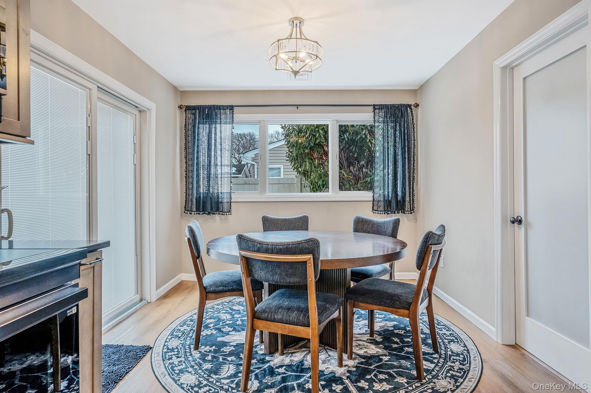 #17 photo, 33 Loughlin Drive, Shirley , NY 11967