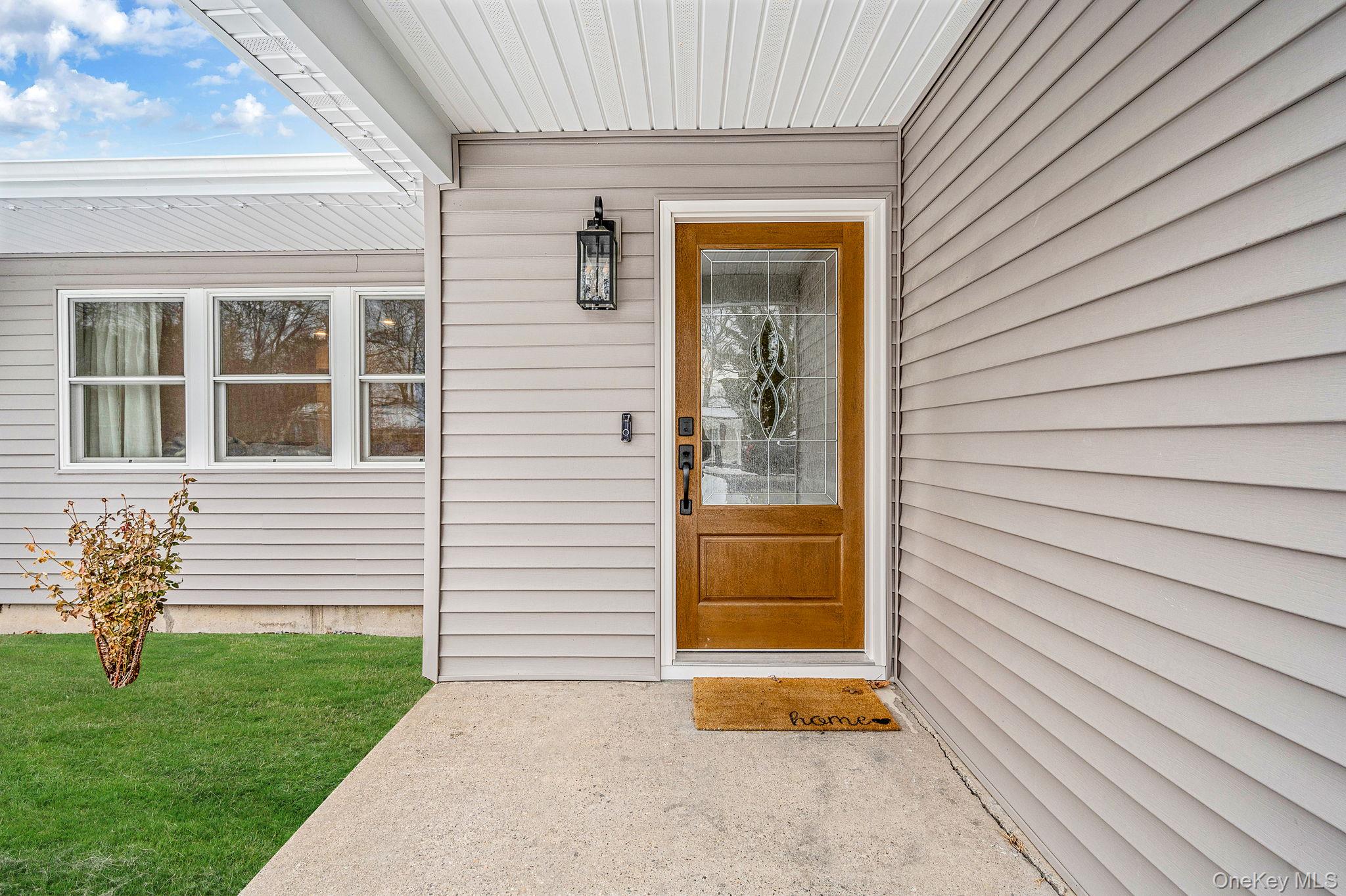 #7 photo, 33 Loughlin Drive, Shirley , NY 11967