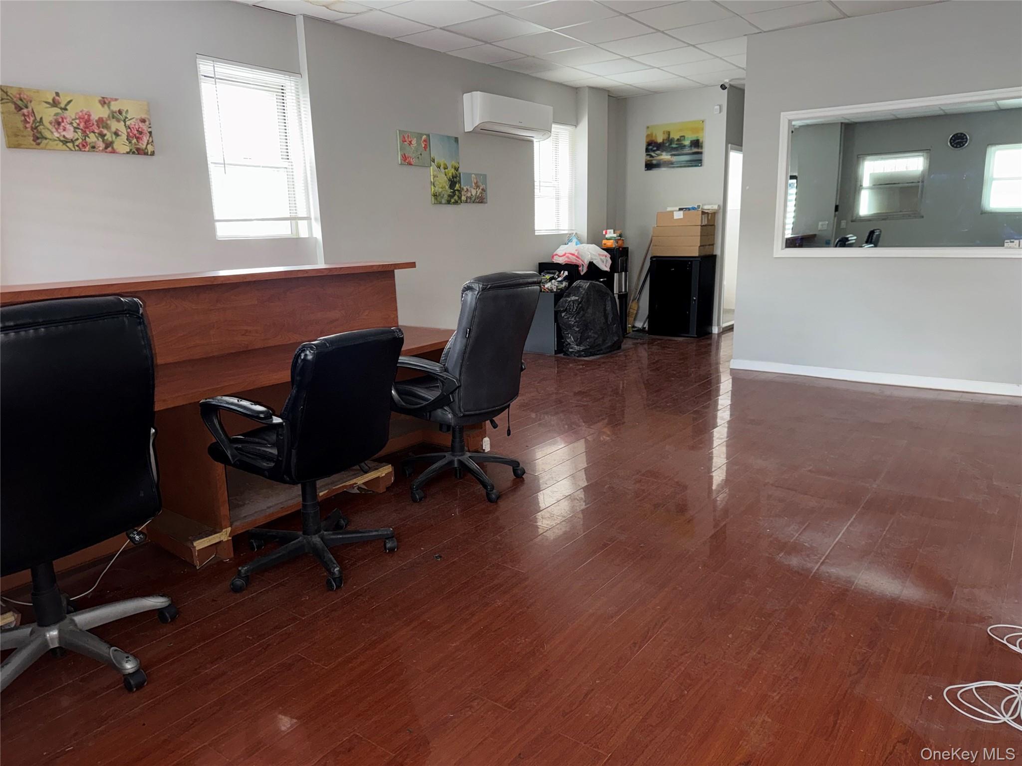 #6 photo, 131-20 101st Avenue, Richmond Hill S. , NY 11419