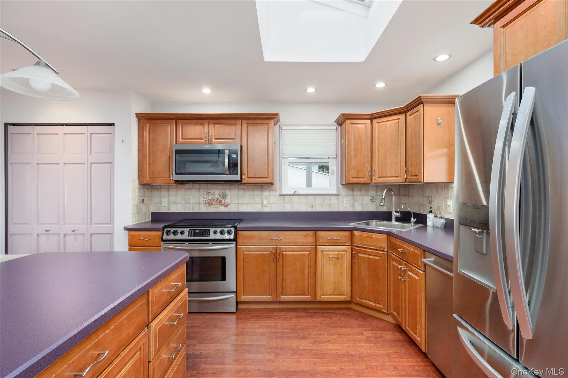 #10 photo, 1741 Bushwick Avenue, Merrick , NY 11566