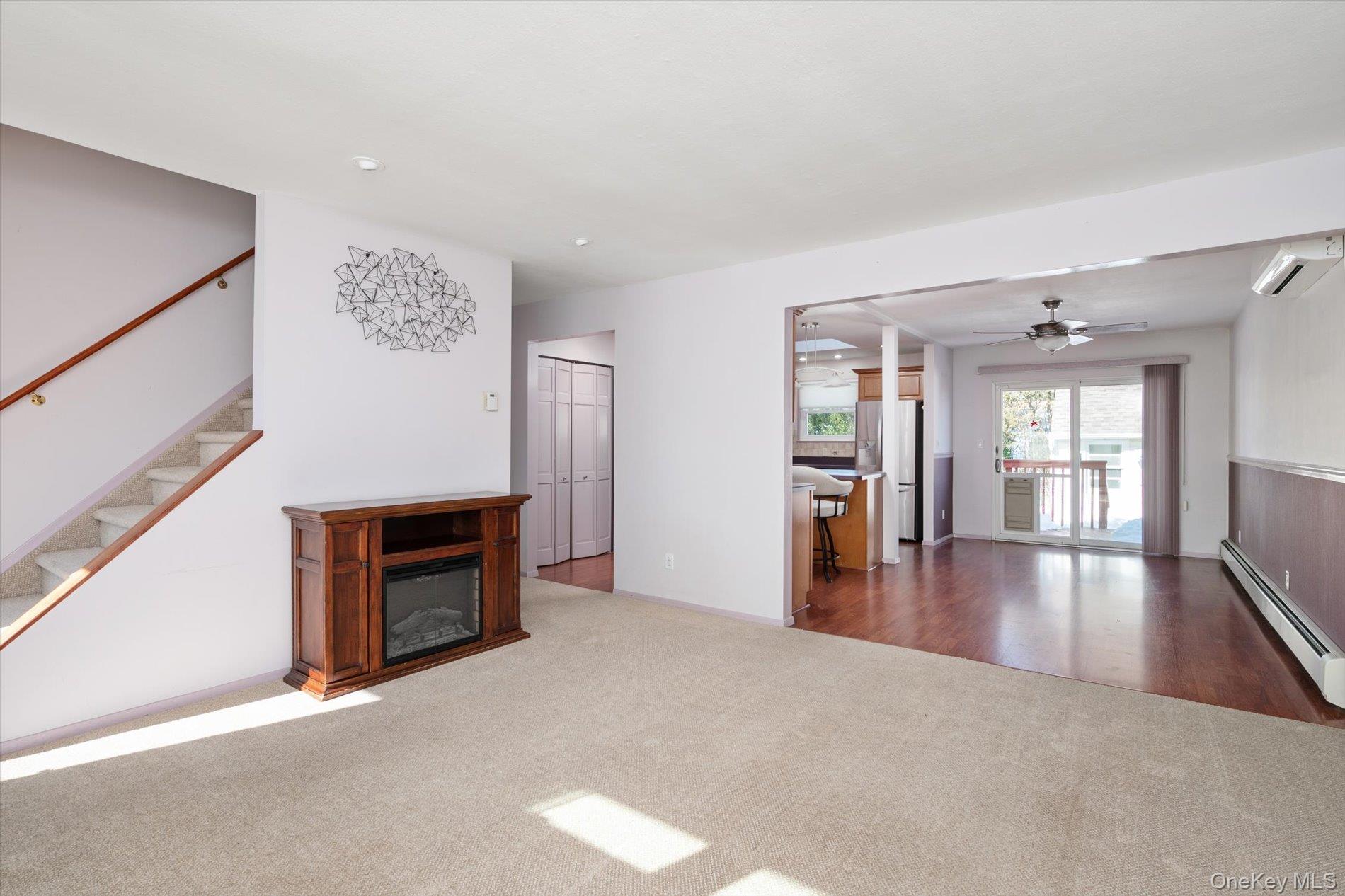 #7 photo, 1741 Bushwick Avenue, Merrick , NY 11566