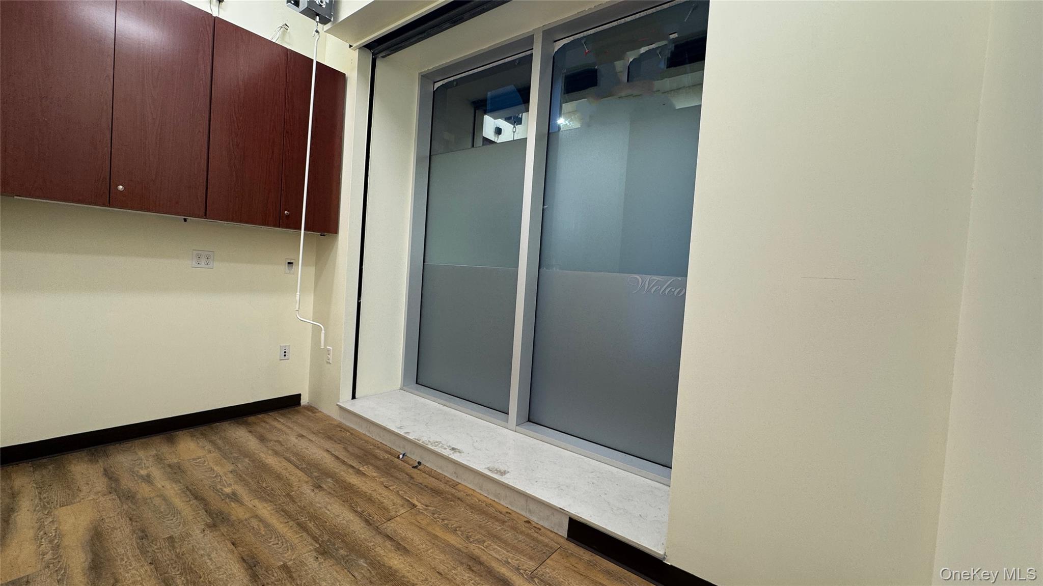 #15 photo, 131-07 40th Street, كوينز Flushing , NY 11354