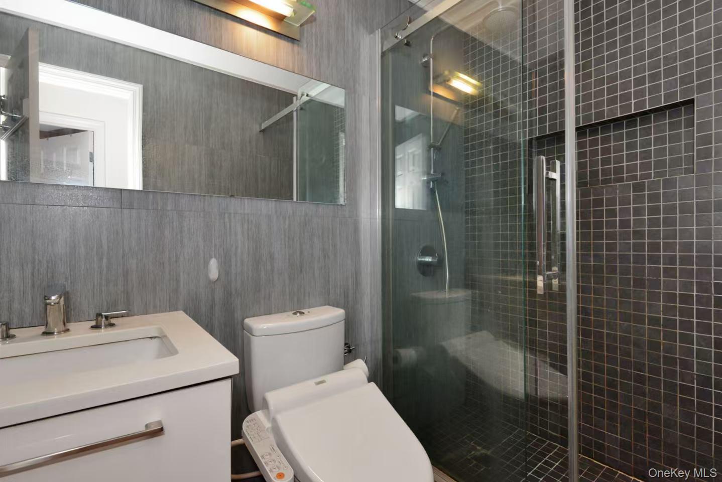 #7 photo, 21540 23rd Avenue, Bayside , NY 11360