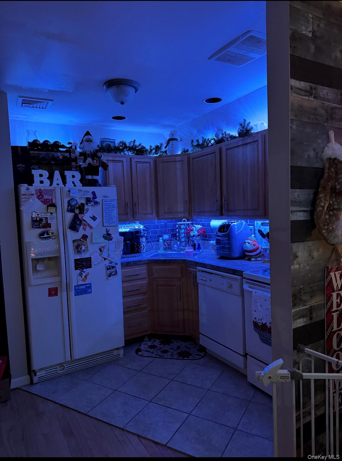 #7 photo, 17 W 20th Road, Broad Channel , NY 11693