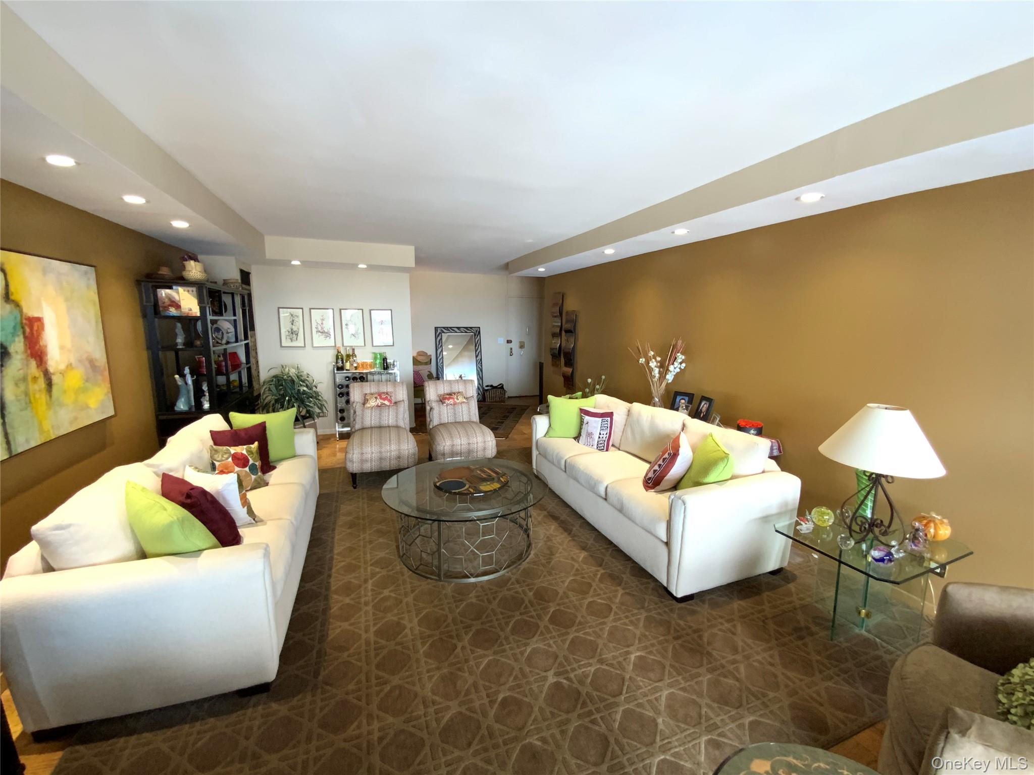 #2 photo, 27110 Grand Central Parkway, Floral Park , NY 11005