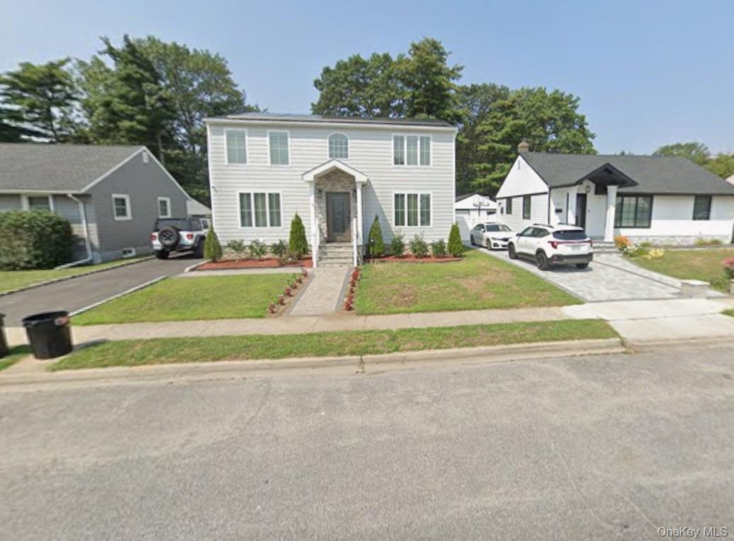 #1 photo, 99 Kuhl Avenue, 롱 아일랜드 Hicksville , NY 11801