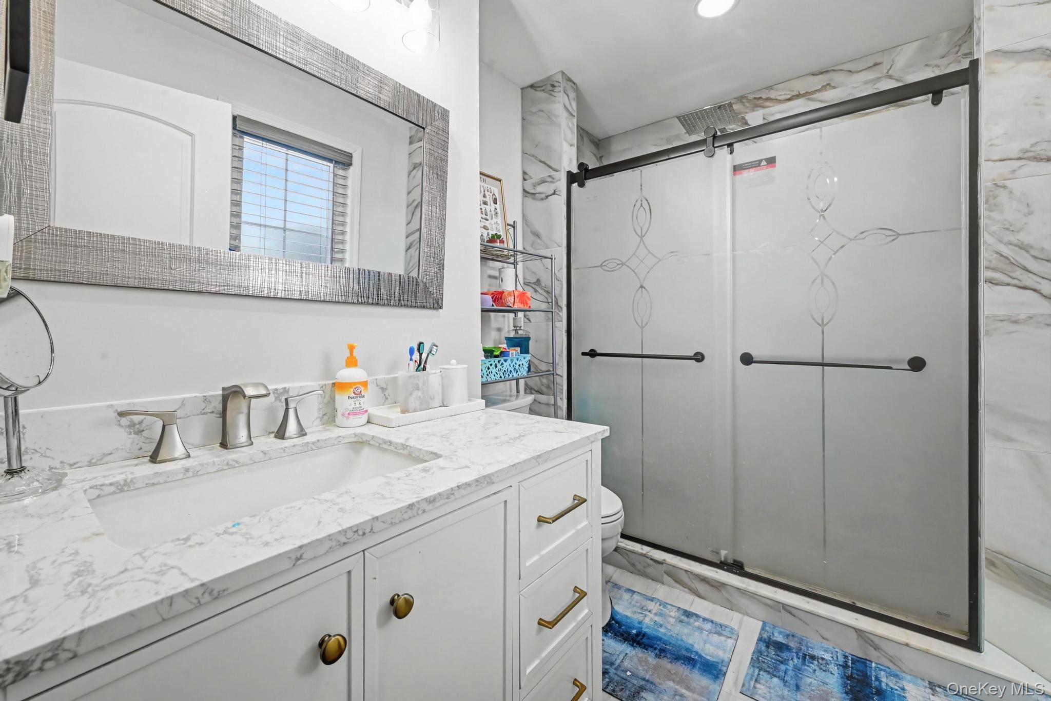 #19 photo, 99 Kuhl Avenue, Hicksville , NY 11801