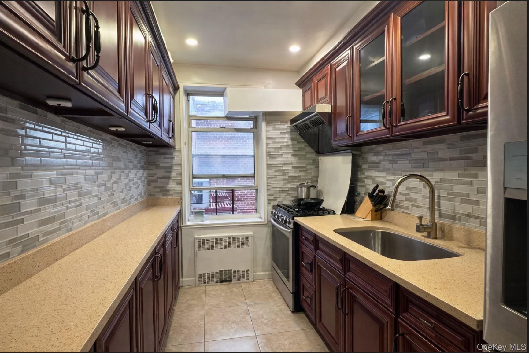 #9 photo, 2704 Parsons Boulevard, Flushing , NY 11354