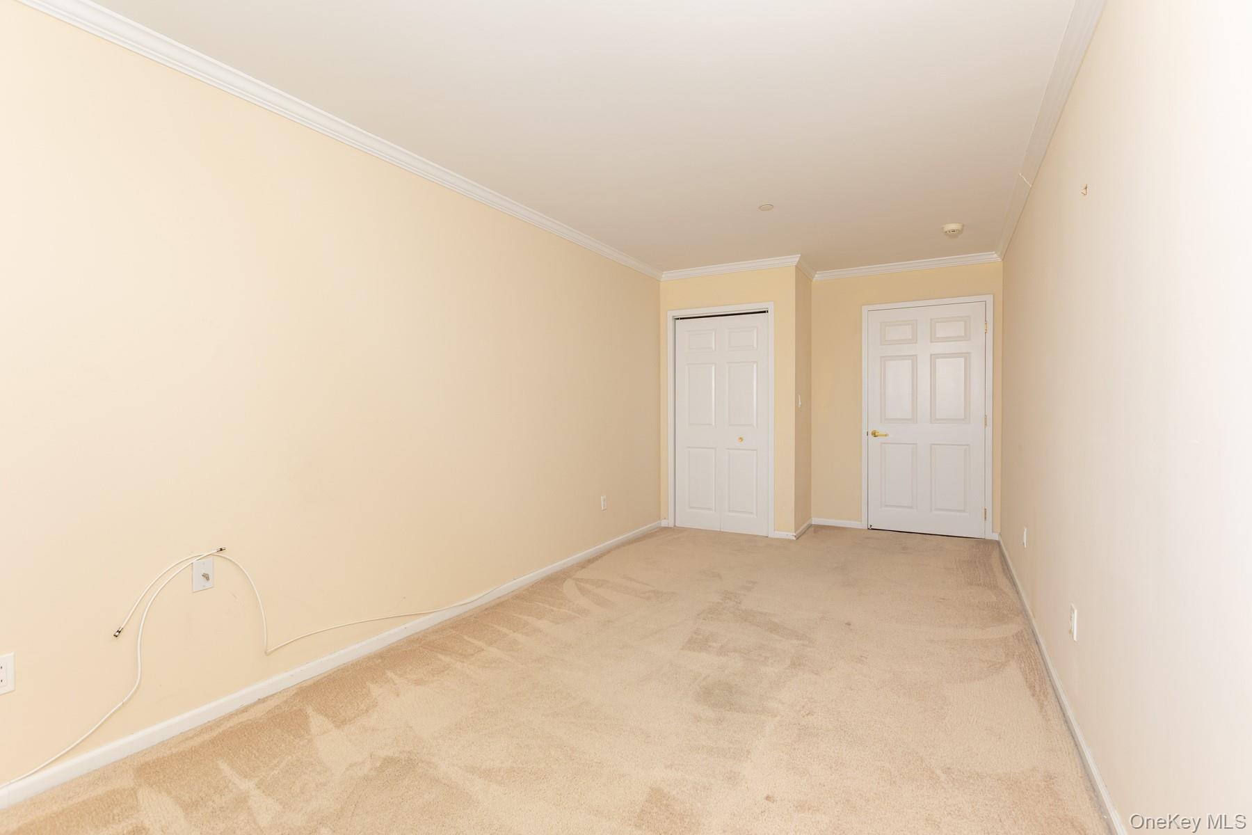 #9 photo, 55 Clinton Avenue, Rockville Centre , NY 11570