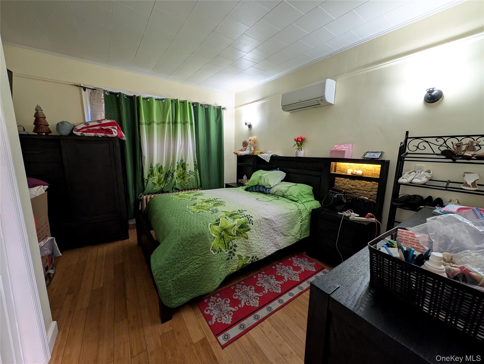 #8 photo, 90-46 76th Street, Woodhaven , NY 11421