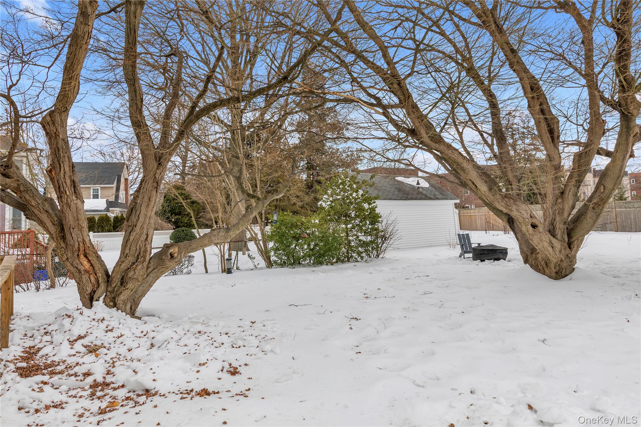 #17 photo, 14 Denton Court, Rockville Centre , NY 11570