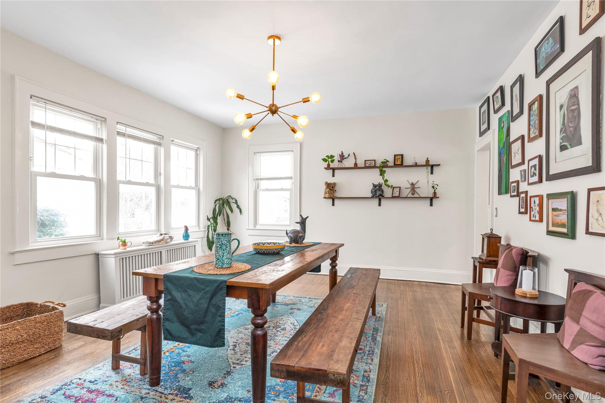 #8 photo, 14 Denton Court, Rockville Centre , NY 11570