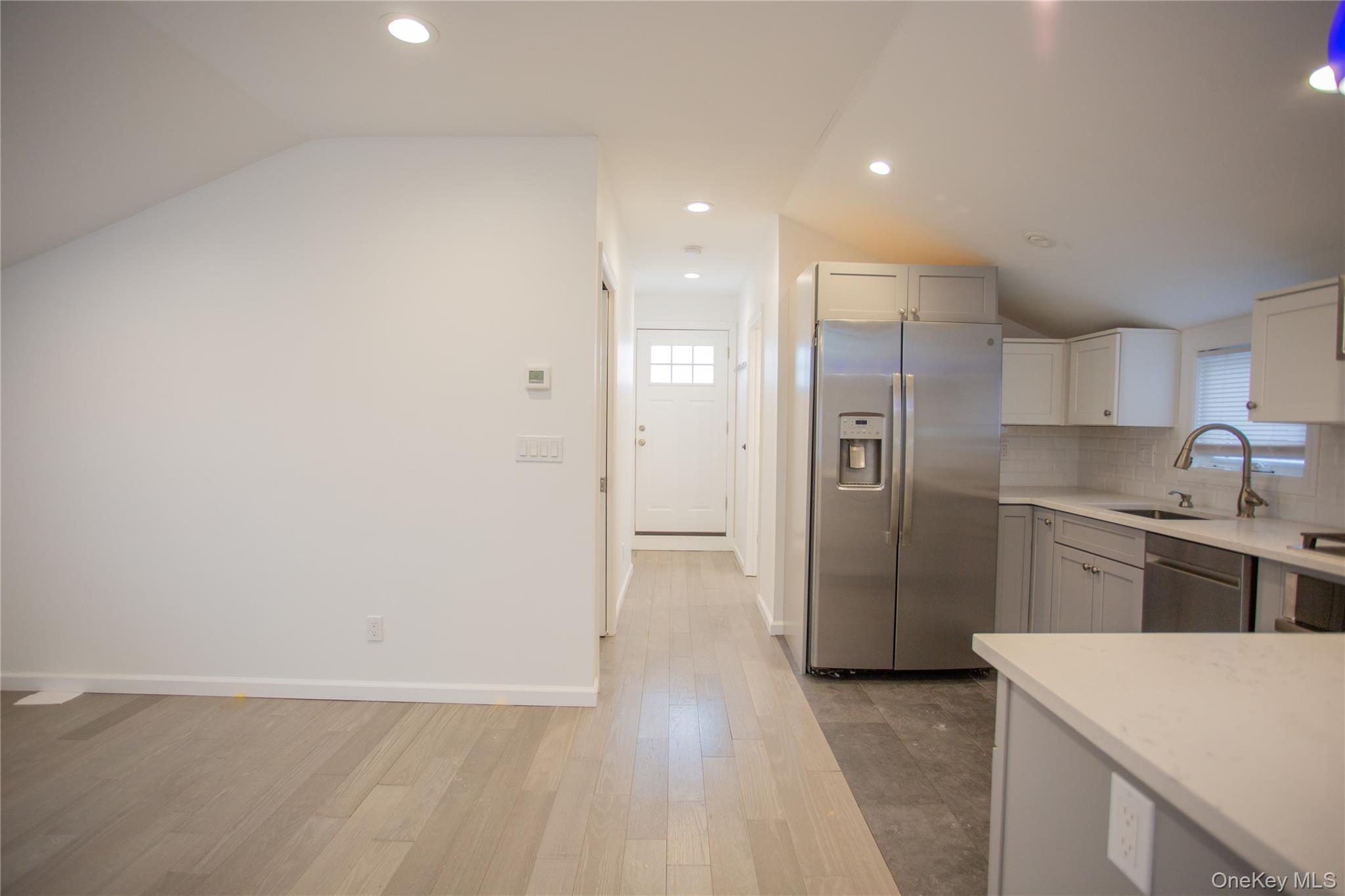 #10 photo, 105 Pacific Boulevard, 长岛 长滩 Long Beach , NY 11561