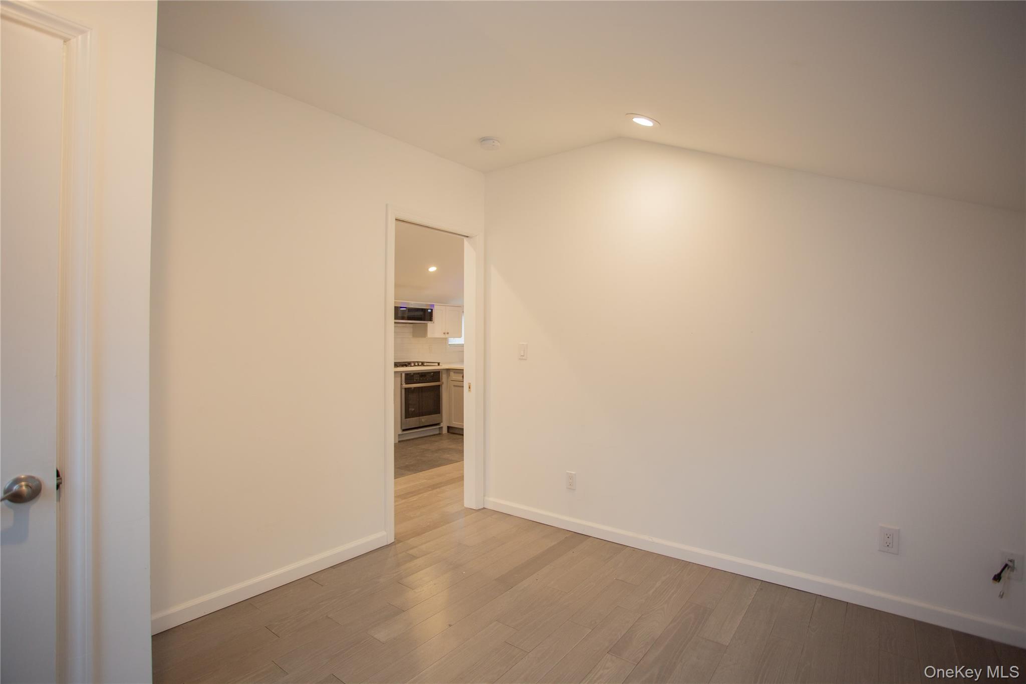 #15 photo, 105 Pacific Boulevard, 长岛 长滩 Long Beach , NY 11561