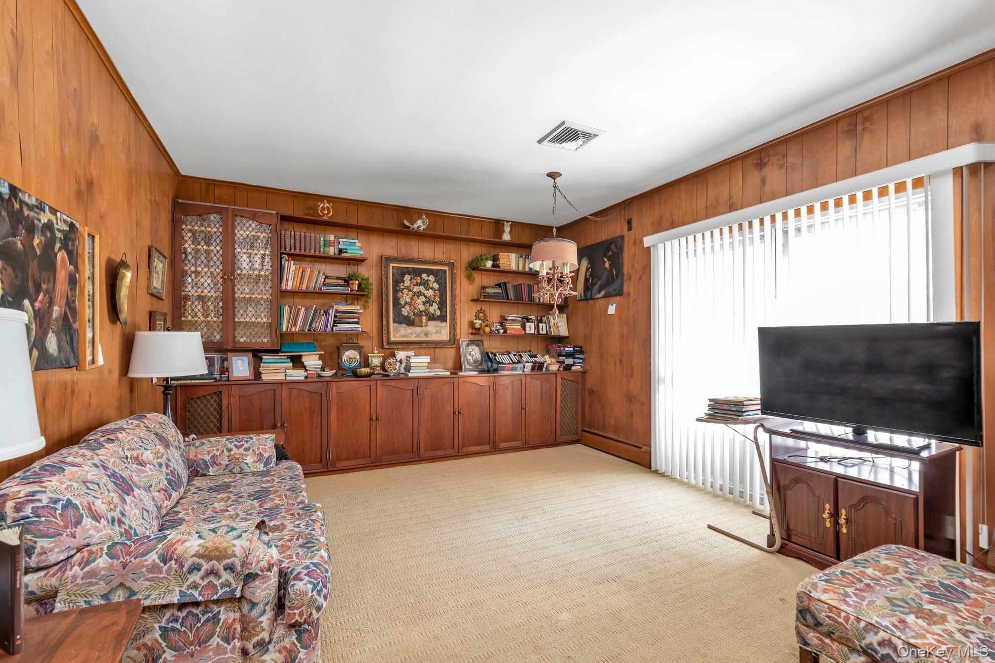 #11 photo, 2538 Bradley Court, Merrick , NY 11566