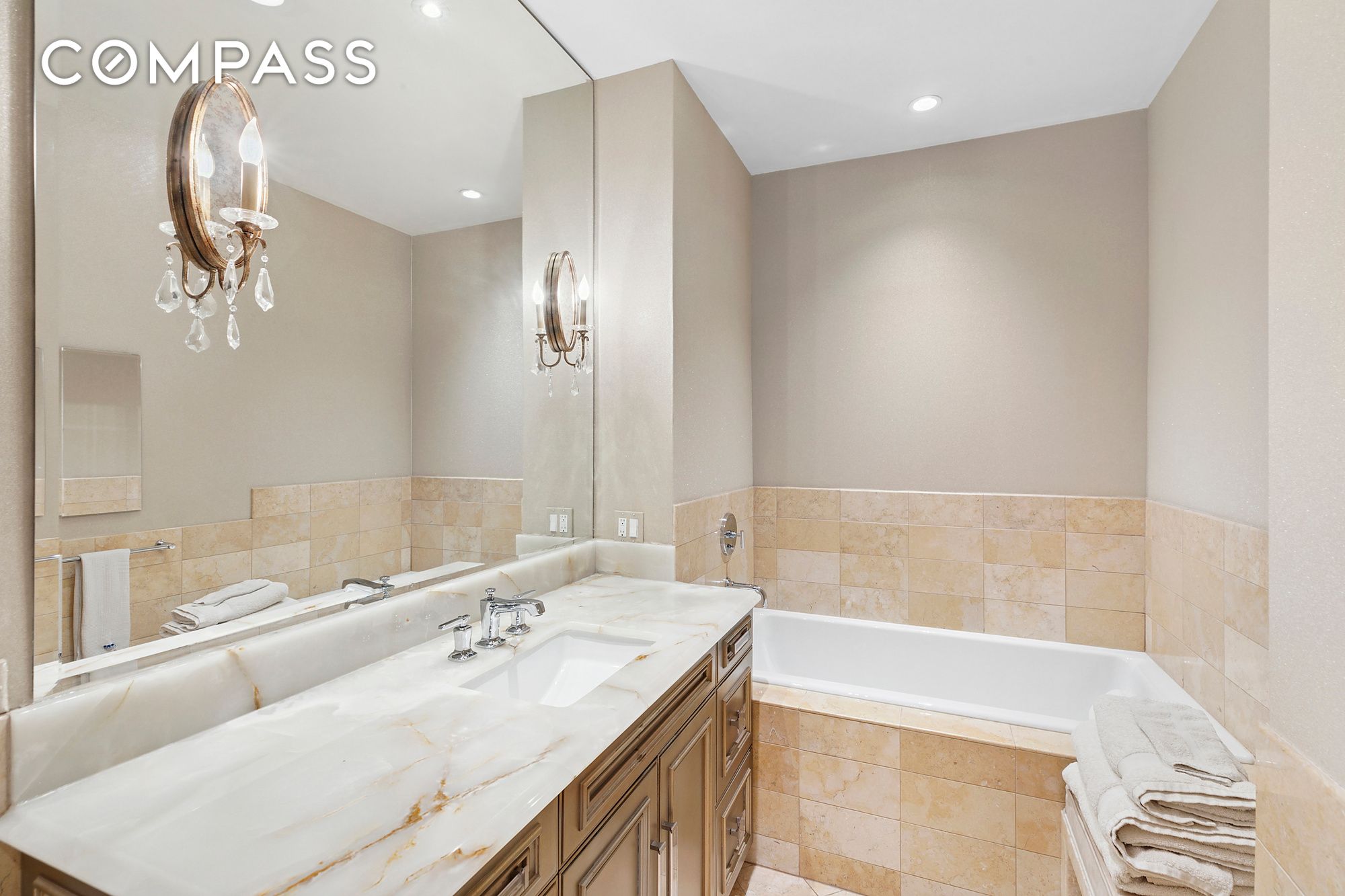 #6 photo, 250 E 49th Street, Midtown East , NY 10017