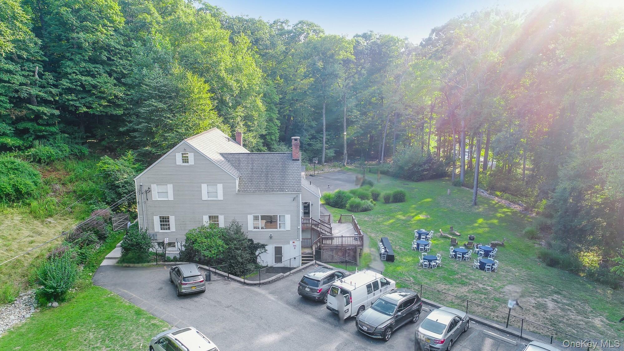 #4 photo, 996 Haverstraw Road, Suffern , NY 10901