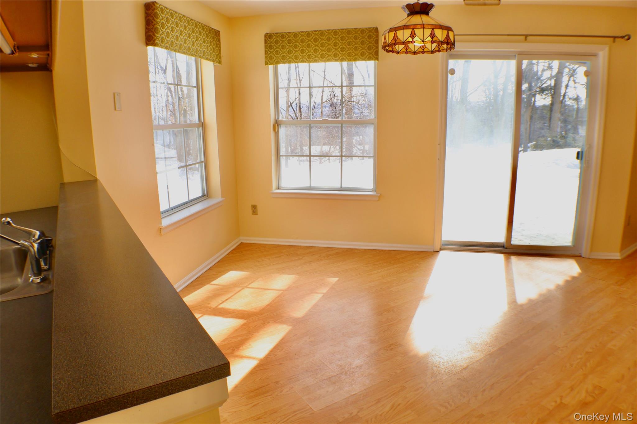 #6 photo, 305 Gazebo Court, New Windsor , NY 12553