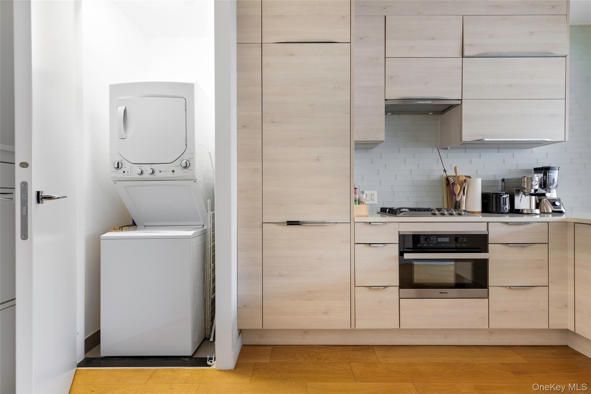 #2 photo, 310 W 114th Street, 曼哈顿 哈莱姆区 New York (Manhattan) , NY 10026