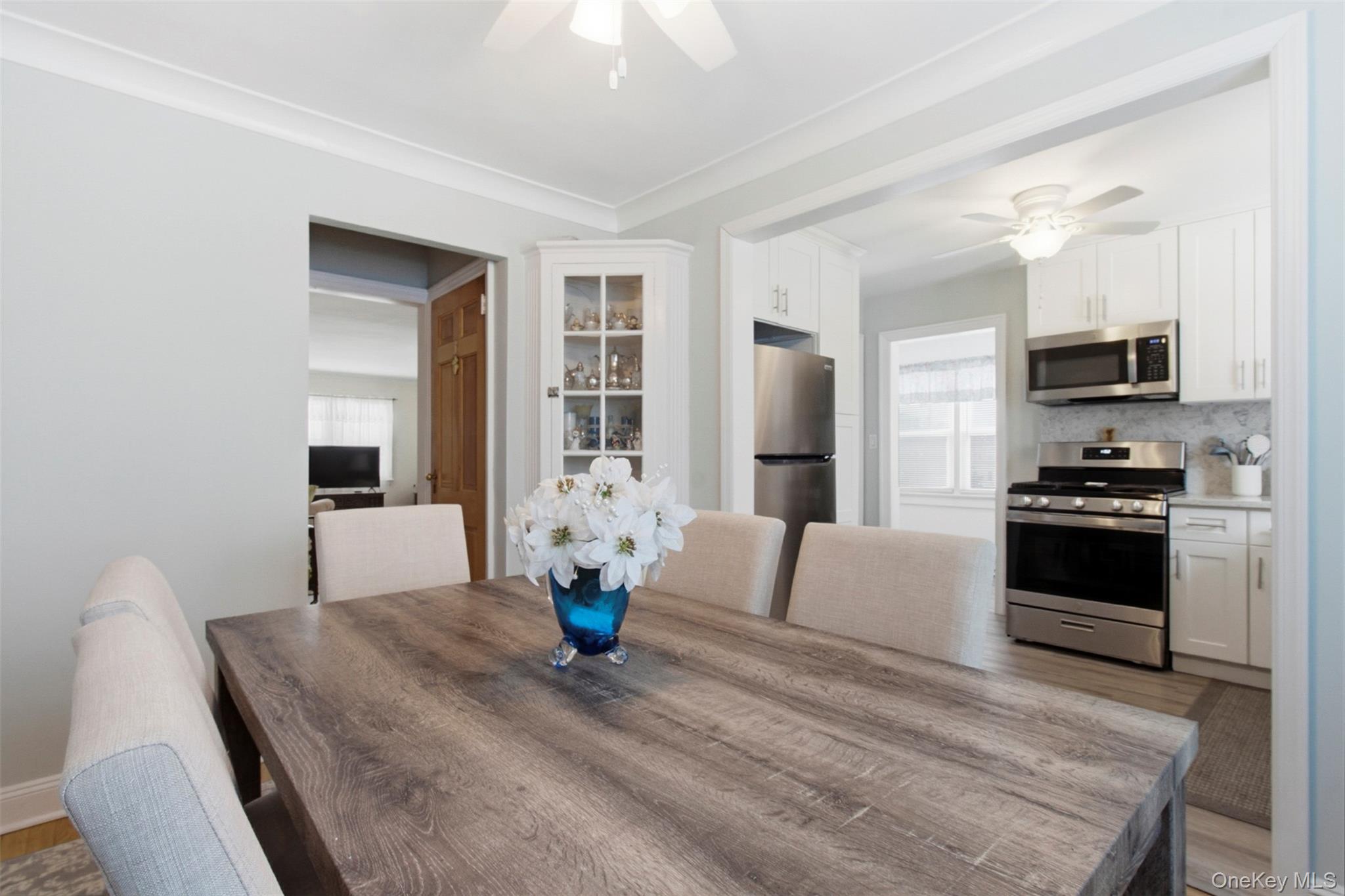 #4 photo, 386 Bellevue Avenue, Yonkers , NY 10703