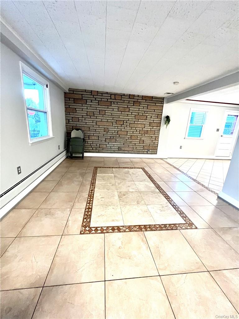 #4 photo, 3 Muller Avenue, 纽约州 Highland Falls , NY 10928