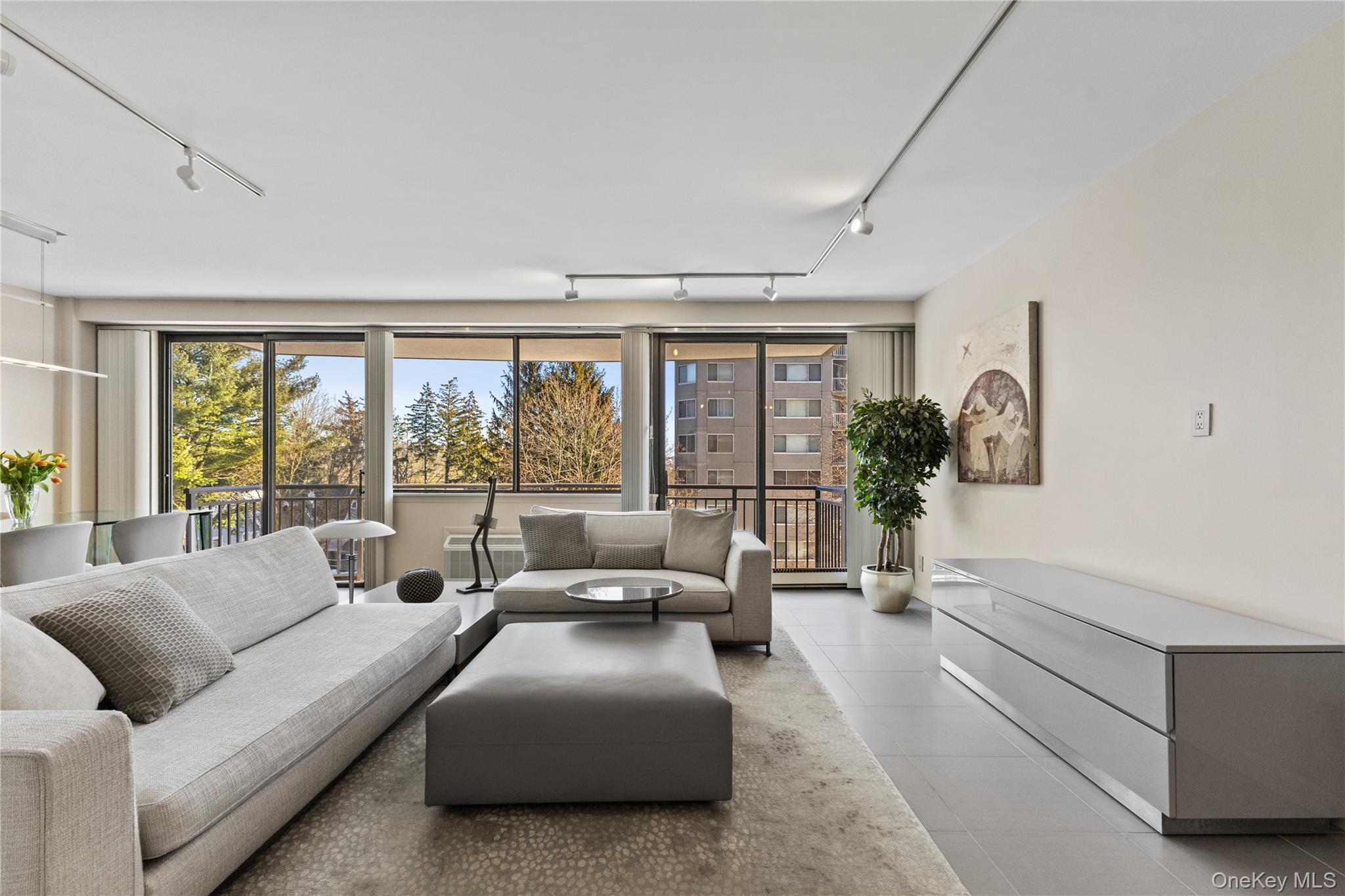 #14 photo, 15 Stewart Place, White Plains , NY 10603