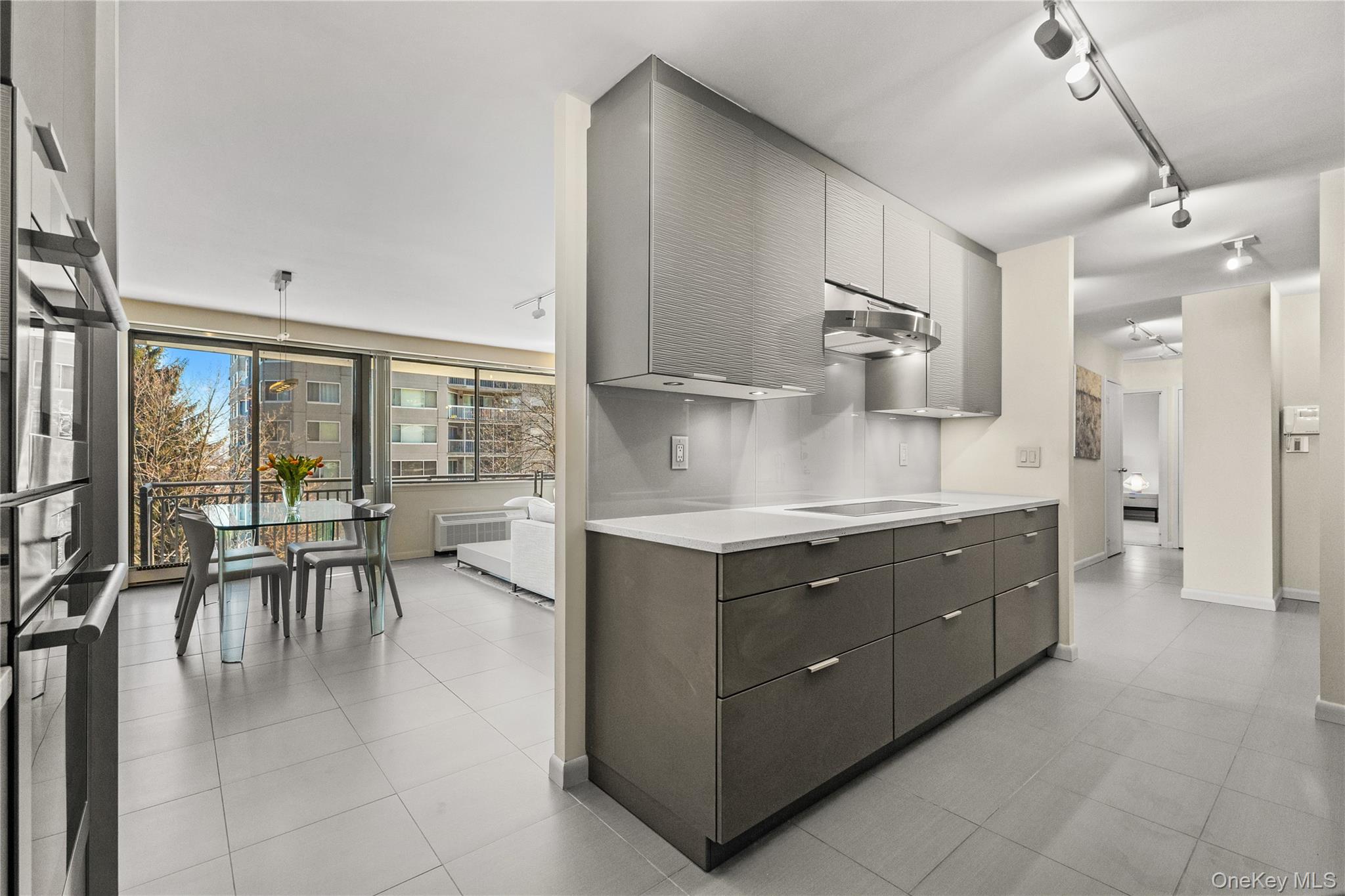 #7 photo, 15 Stewart Place, White Plains , NY 10603