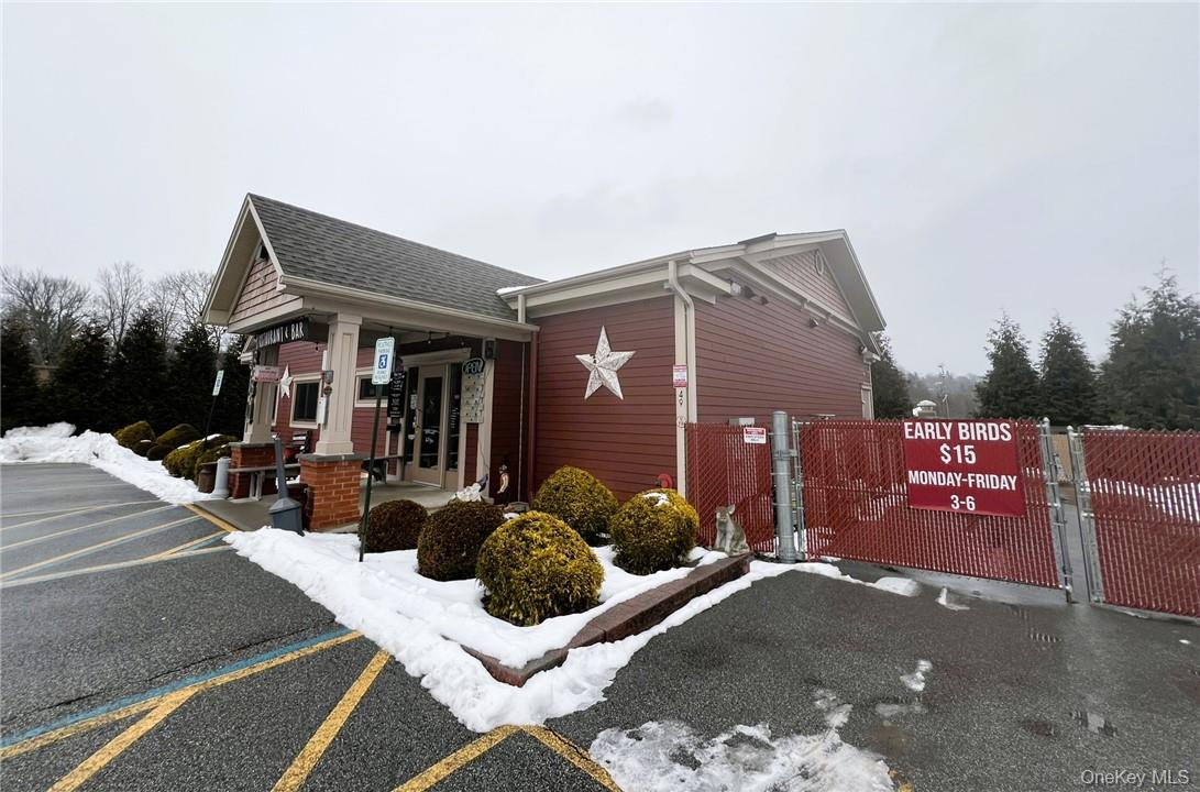 #3 photo, 49 Oakland Avenue, Warwick , NY 10990