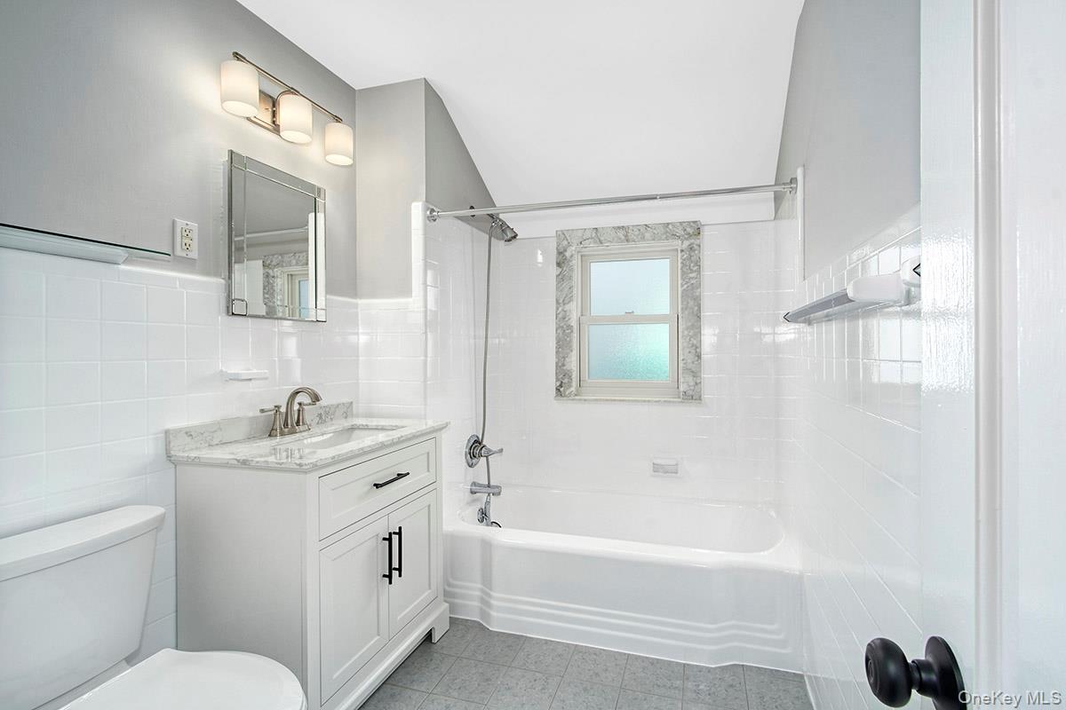 #8 photo, West Harrison, West Harrison , NY 10604