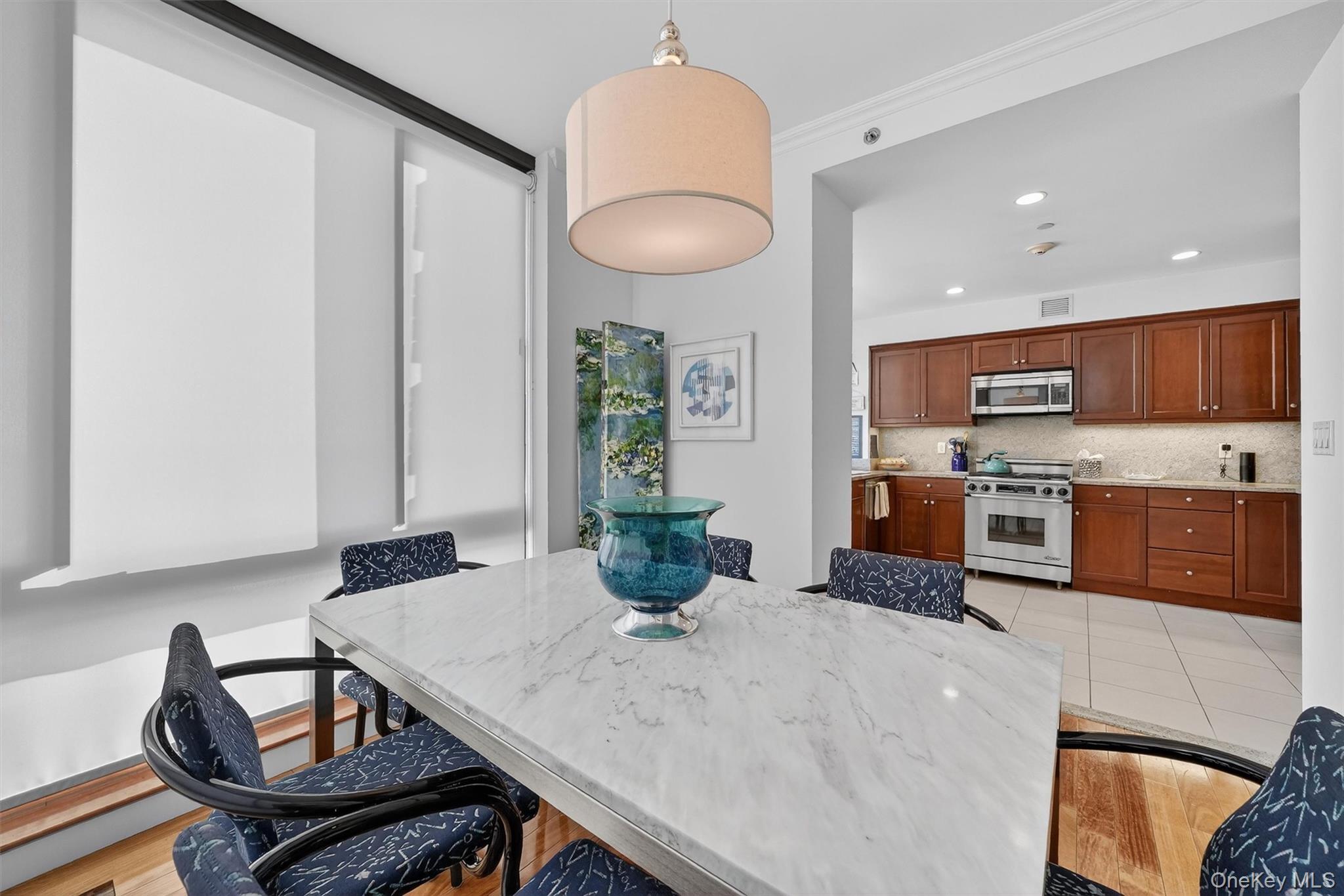 #14 photo, 10 City Place, White Plains , NY 10601