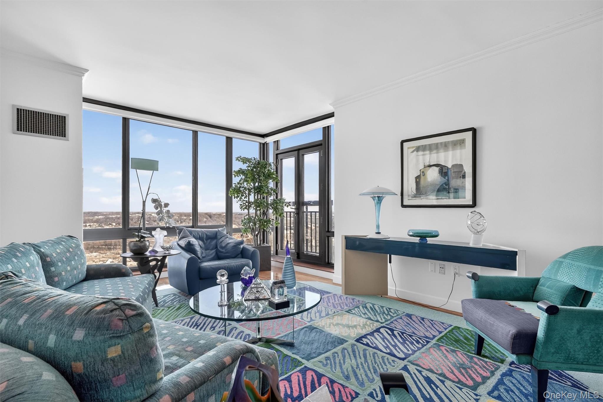 #7 photo, 10 City Place, White Plains , NY 10601