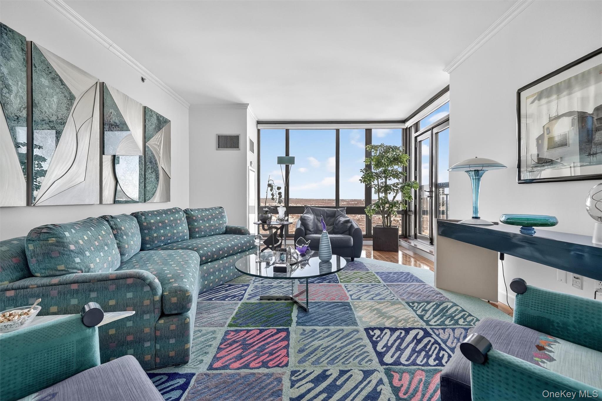 #9 photo, 10 City Place, White Plains , NY 10601