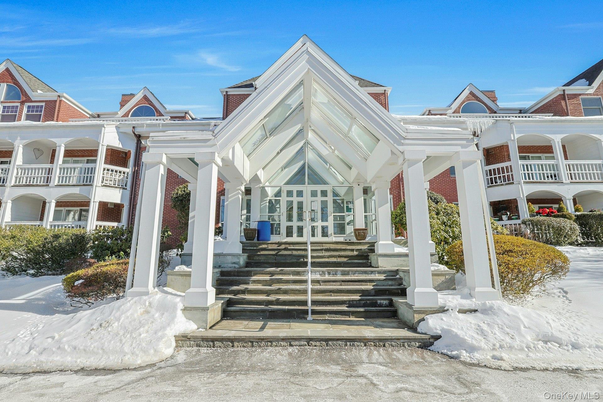 #2 photo, 22 Copley Court, Briarcliff Manor , NY 10510