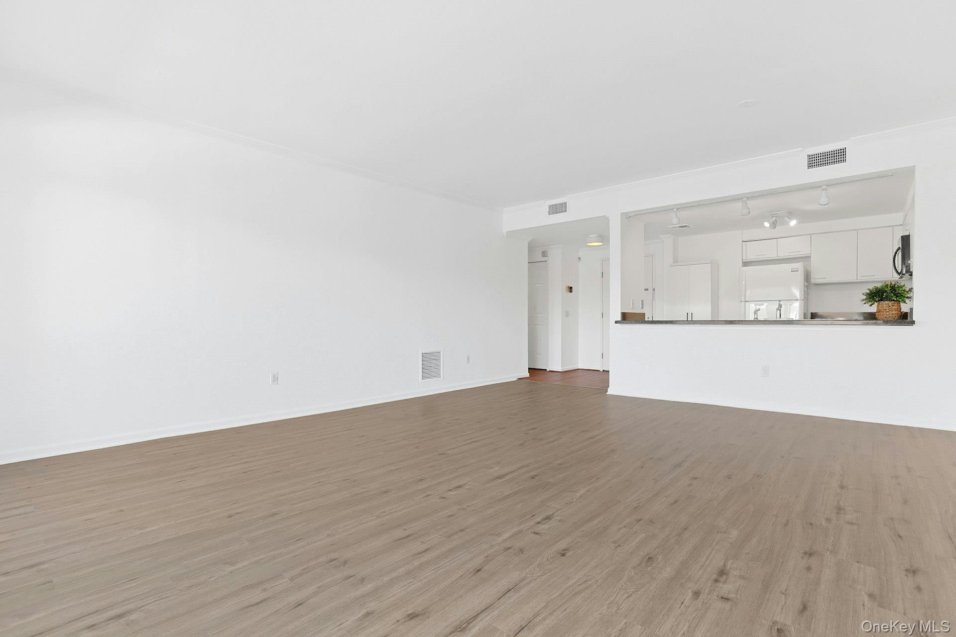 #9 photo, 22 Copley Court, Briarcliff Manor , NY 10510