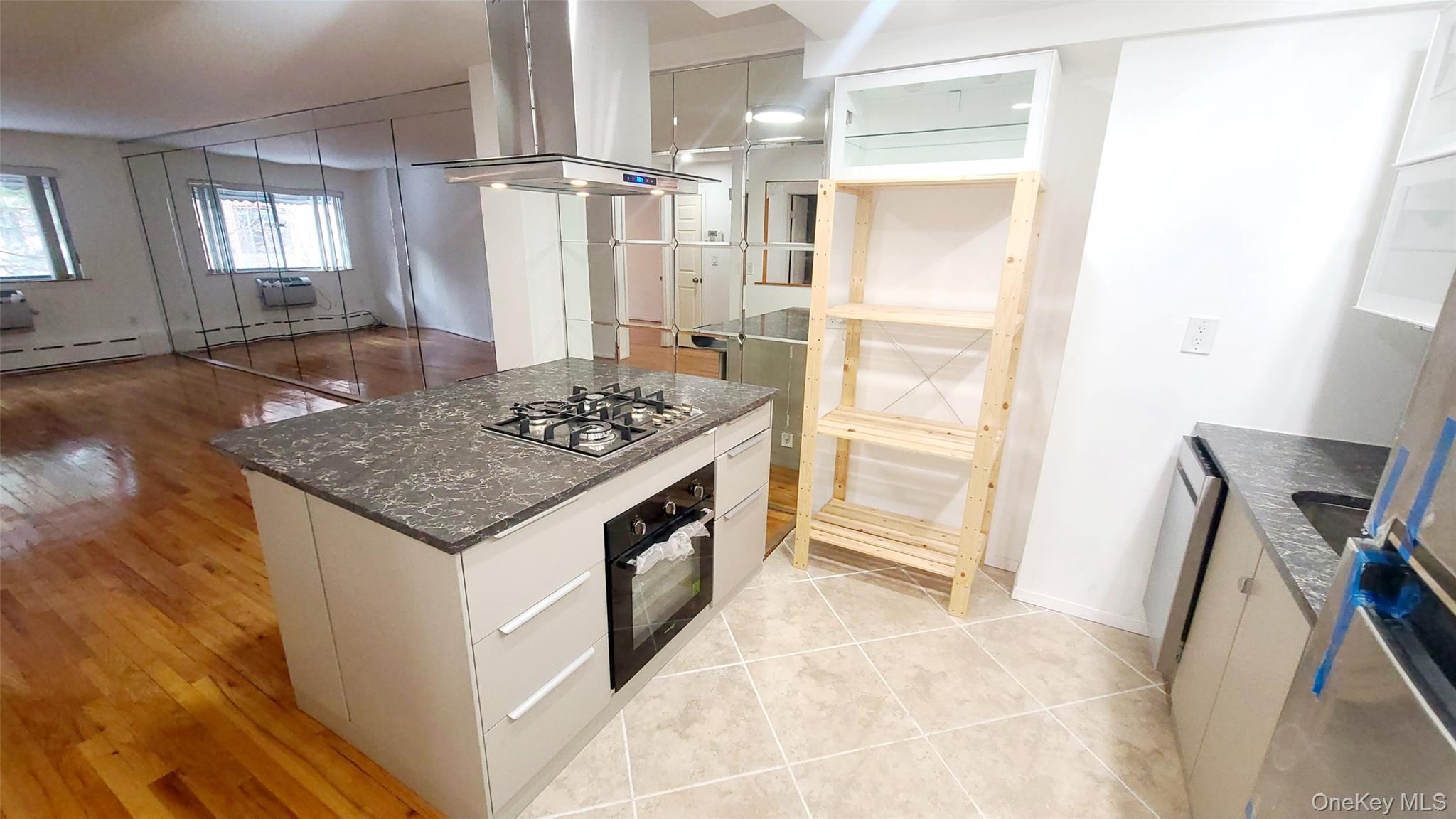 #6 photo, 101-20 67th Drive, Forest Hills , NY 11375