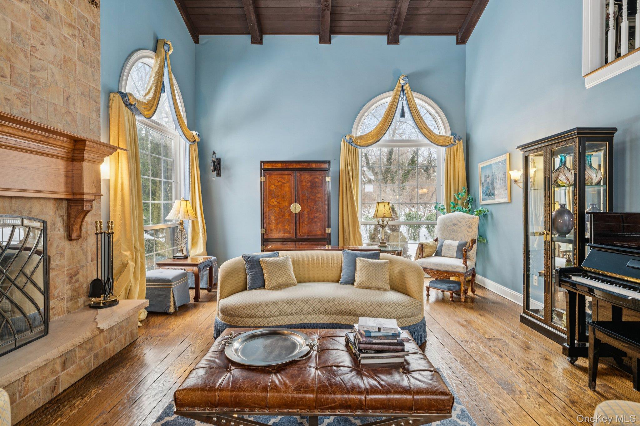 #8 photo, 37 Bridle Path, Nissequogue , NY 11780