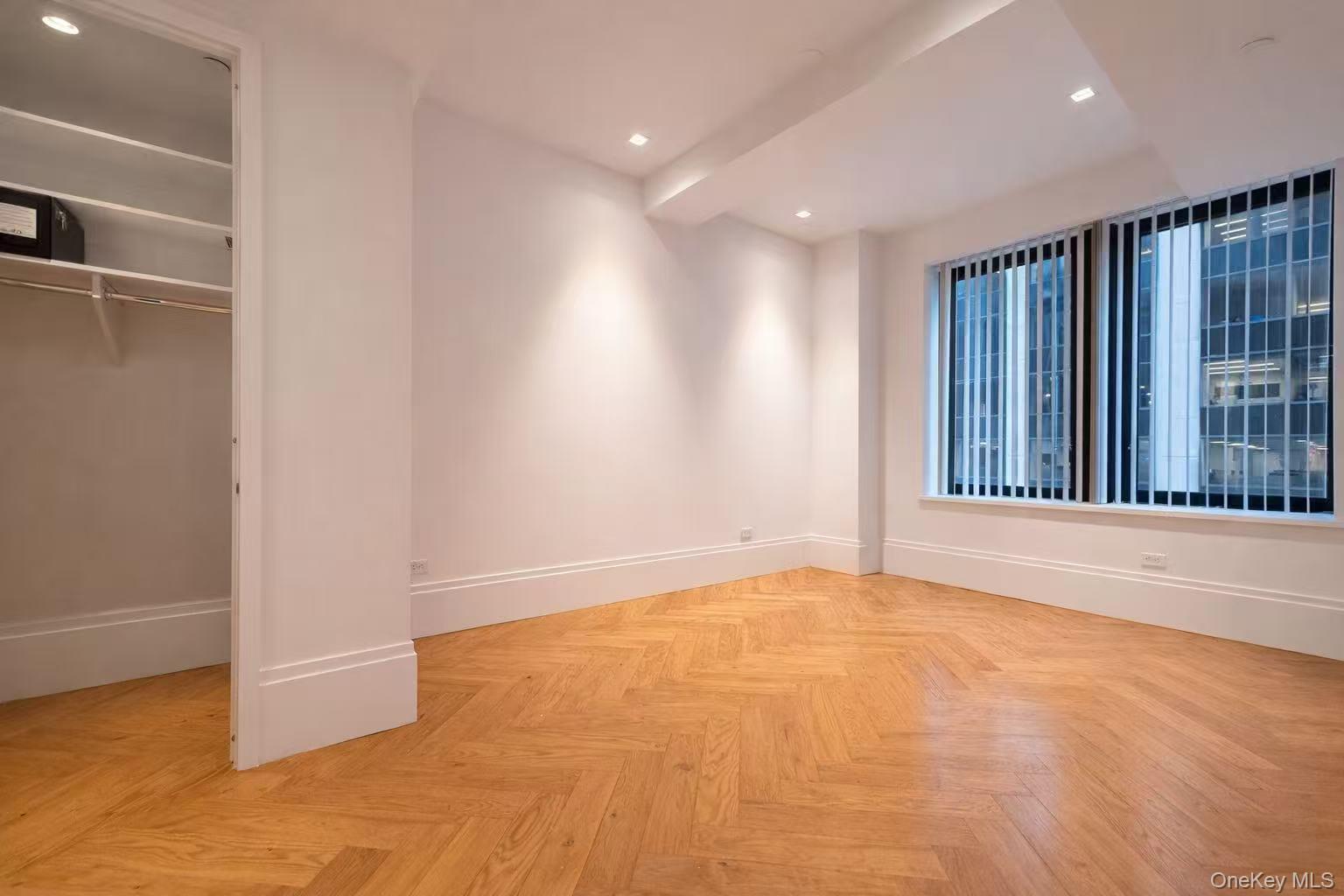 #7 photo, 101 Wall Street, New York (Manhattan) , NY 10005