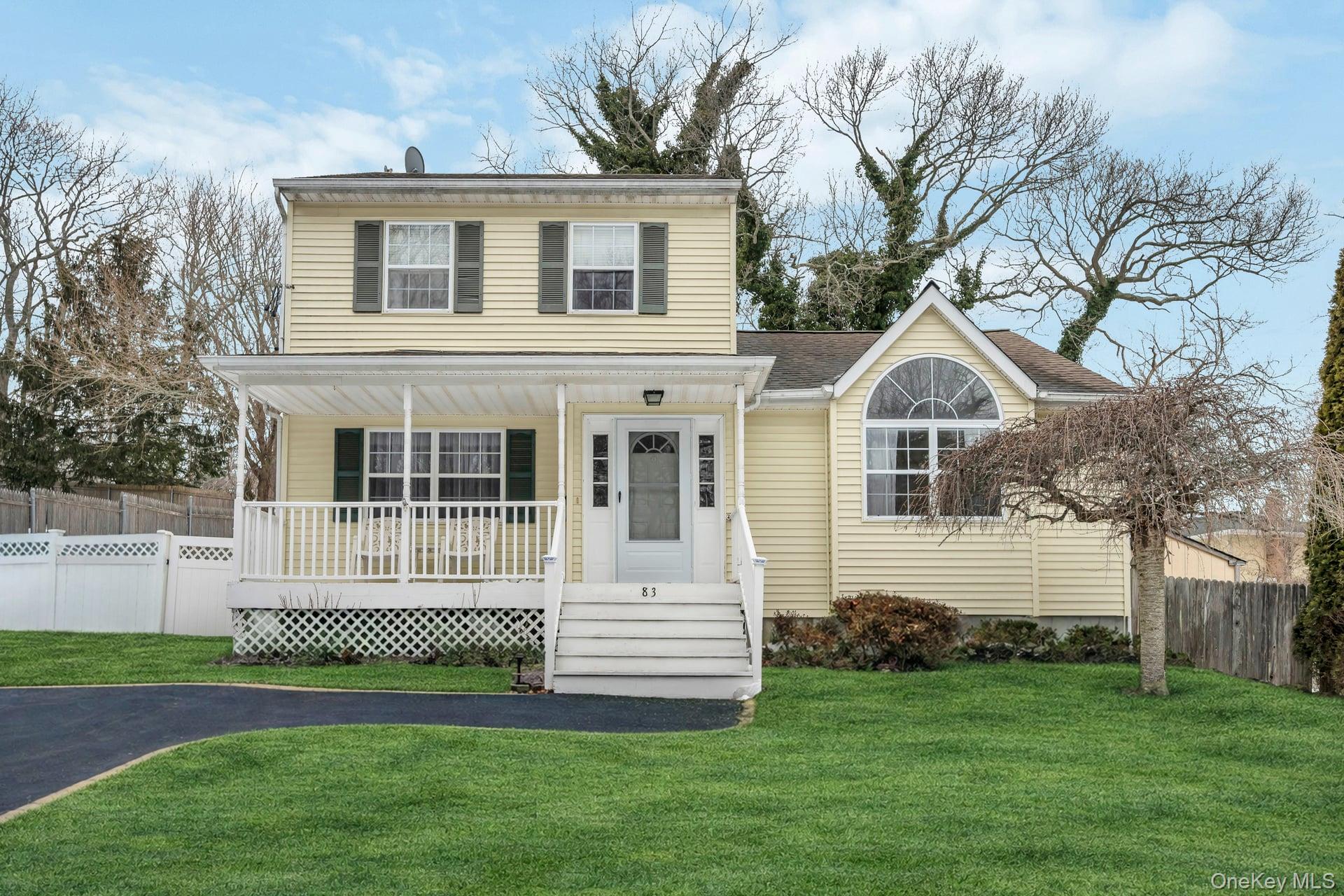 #15 photo, 83 Friendship Drive, سوفولك Rocky Point , NY 11778