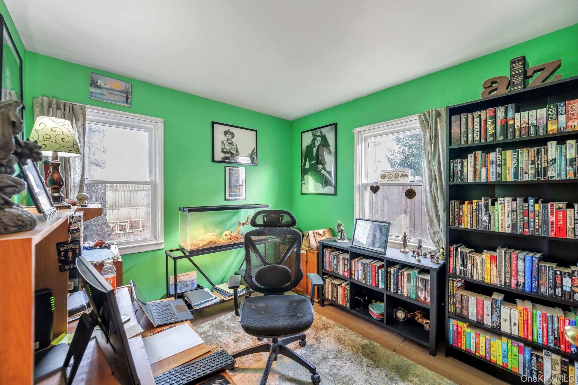 #20 photo, 2528 Marshall Avenue, Bellmore , NY 11710