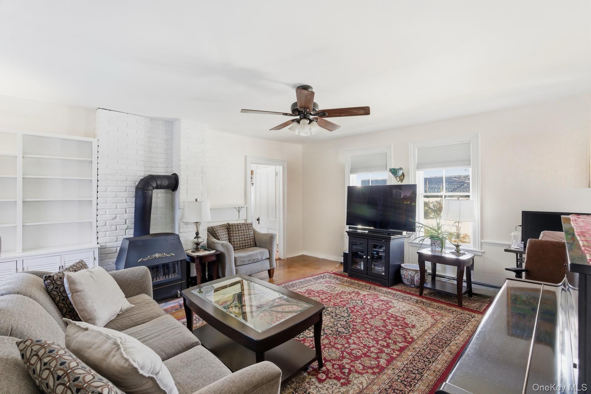 #4 photo, 247 Main Street, Center Moriches , NY 11934