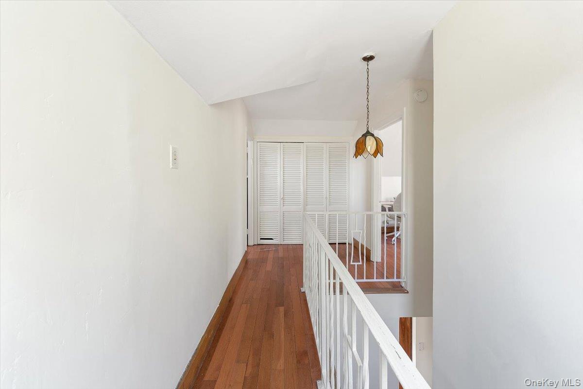 #14 photo, 10 Taft Lane, Ardsley , NY 10502