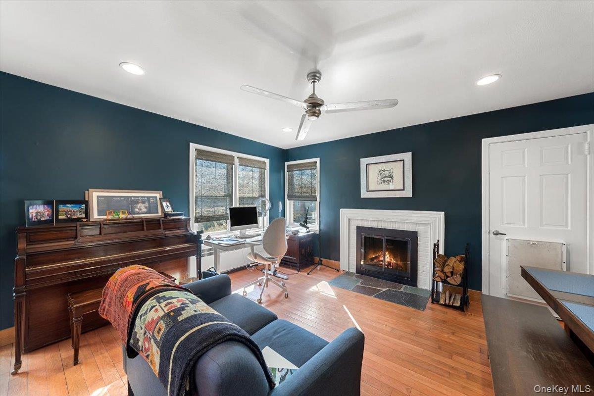 #4 photo, 10 Taft Lane, Ardsley , NY 10502