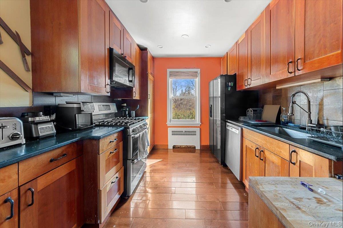 #6 photo, 10 Taft Lane, Ardsley , NY 10502