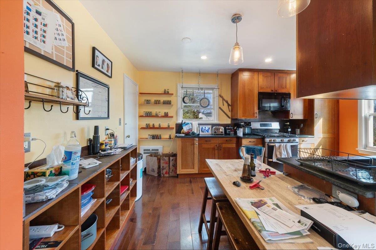 #7 photo, 10 Taft Lane, Ardsley , NY 10502