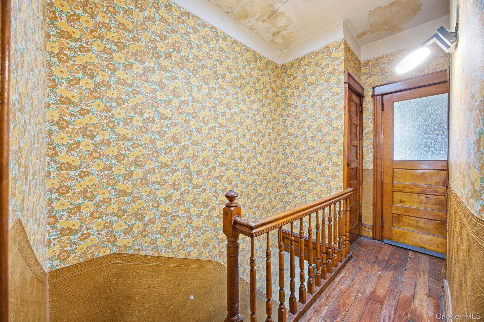 #4 photo, 60-67 Putnam Avenue, Куинс ‖ Ridgewood , NY 11385