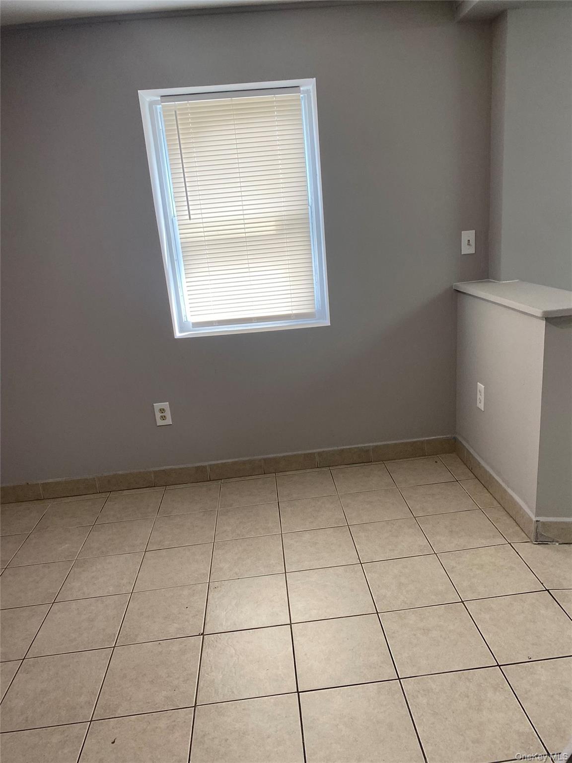 #2 photo, 974 Suffolk Avenue, Brentwood , NY 11717