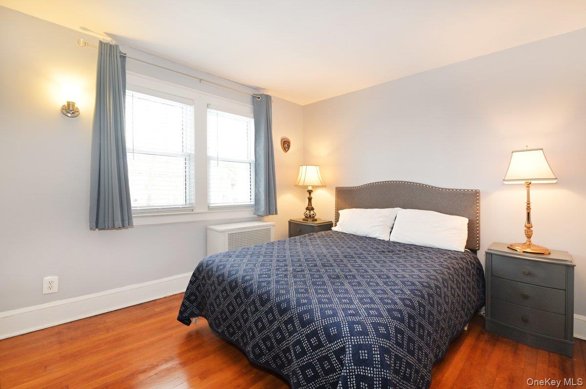 #19 photo, 68 Hudson Road, Floral Park , NY 11001