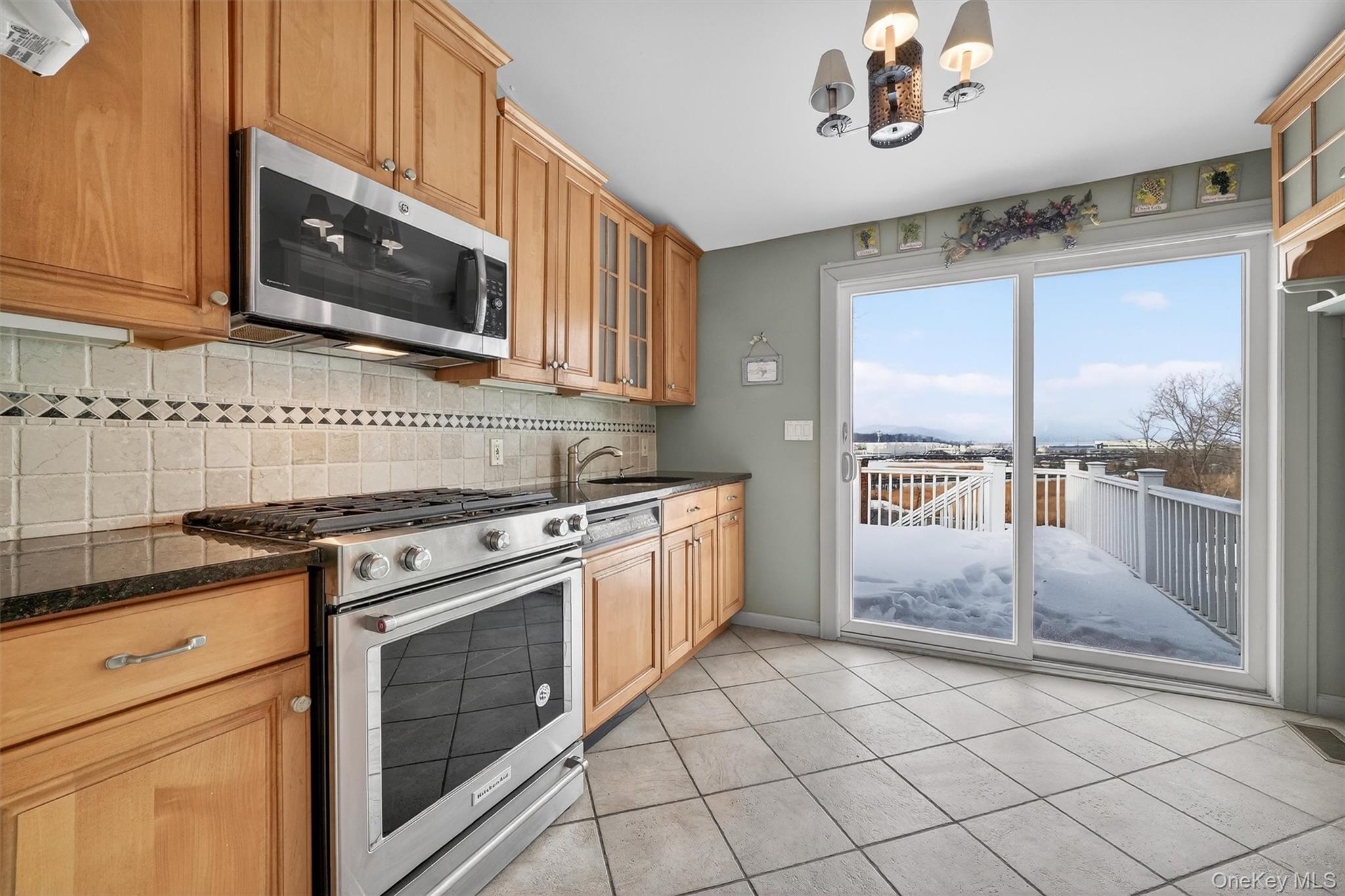 #2 photo, 45 Old Albany Post Road, Ossining , NY 10562