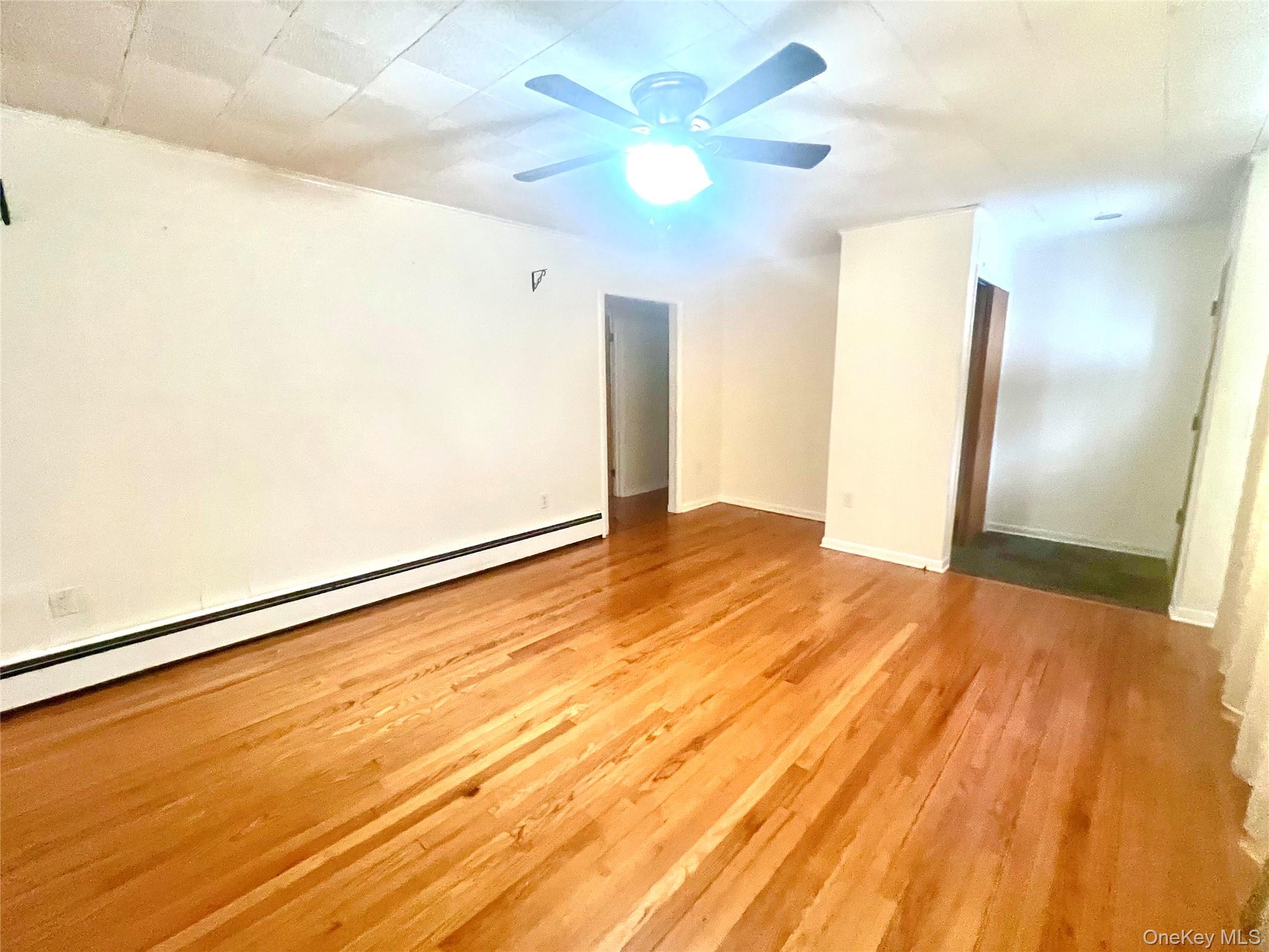 #7 photo, 22 Canal Drive, 뉴욕주 Godeffroy , NY 12729